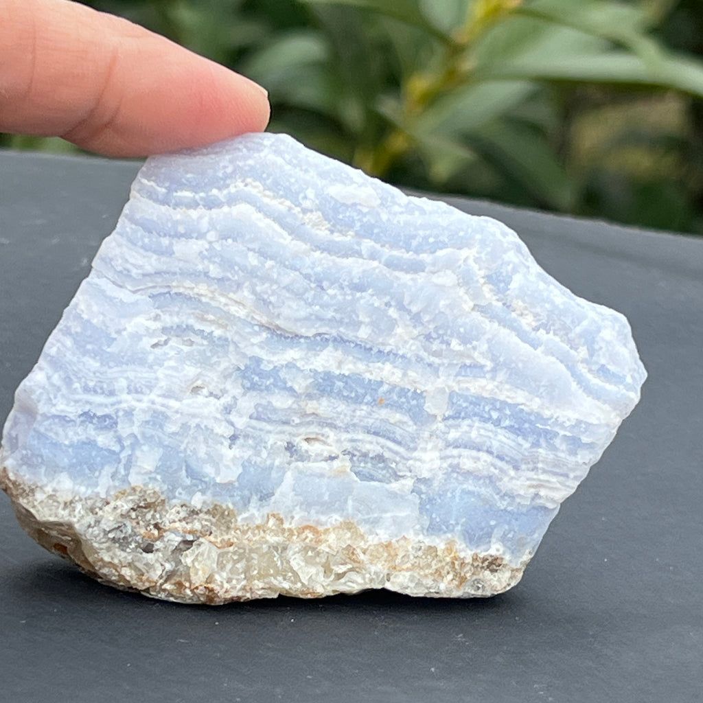 Calcedonie albastra / blue lace/ agat albastru piatra bruta m9, pietre semipretioase - druzy.ro 2 