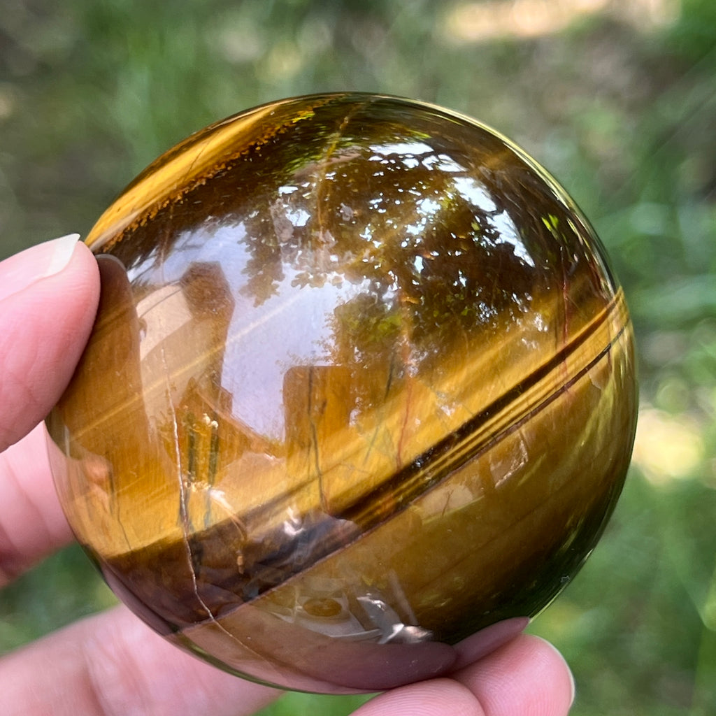 Ochi de tigru sfera model 3, pietre semipretioase - druzy.ro 3 