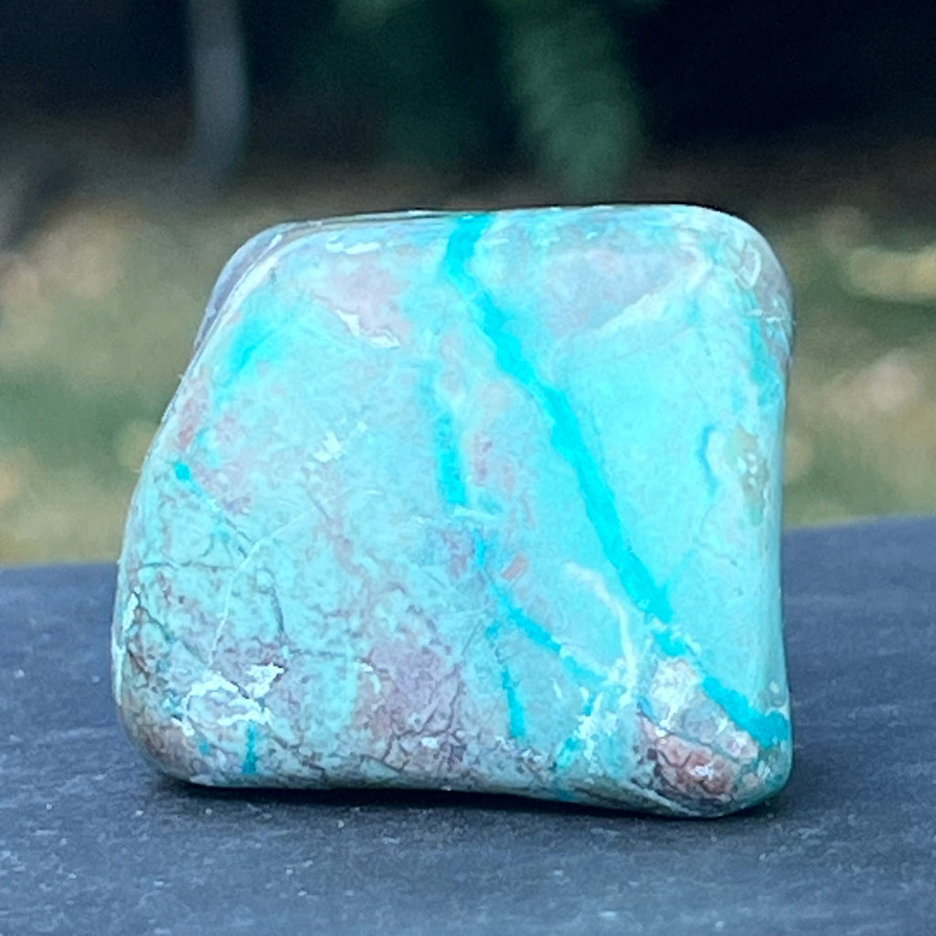Shattuckite forma libera/palmstone m6, druzy.ro, cristale 2