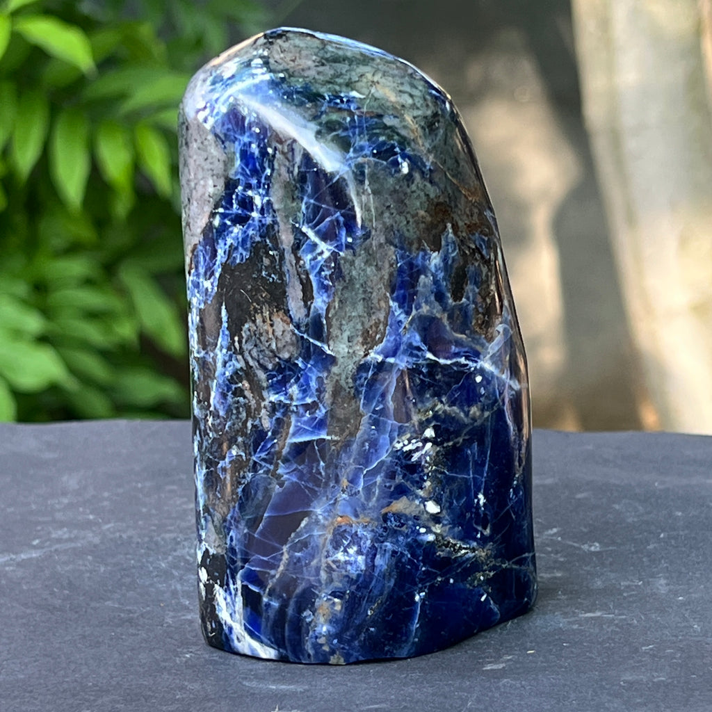 Sodalit structura forma libera model 2, pietre semipretioase - druzy.ro 5 