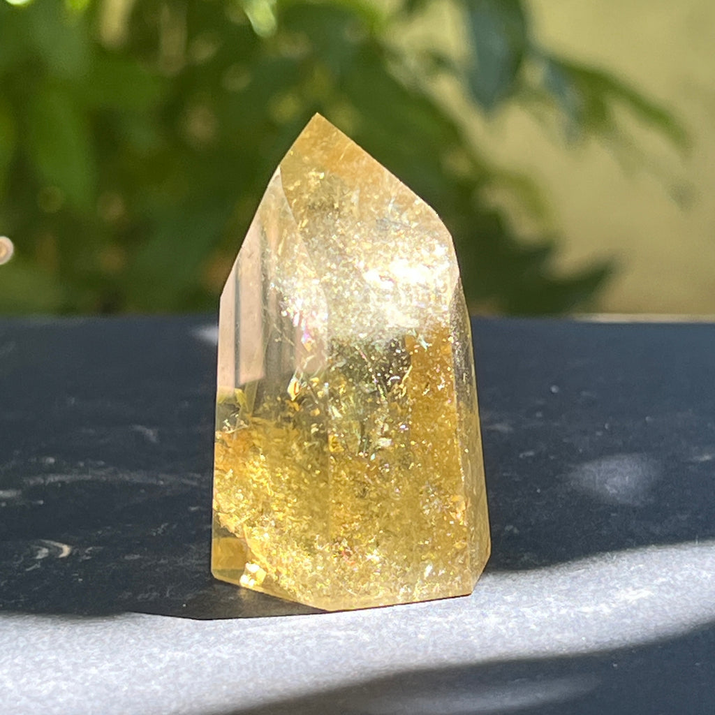 Obelisc citrin Brazilia calitate AAA model 2, pietre semipretioase - druzy.ro 2 