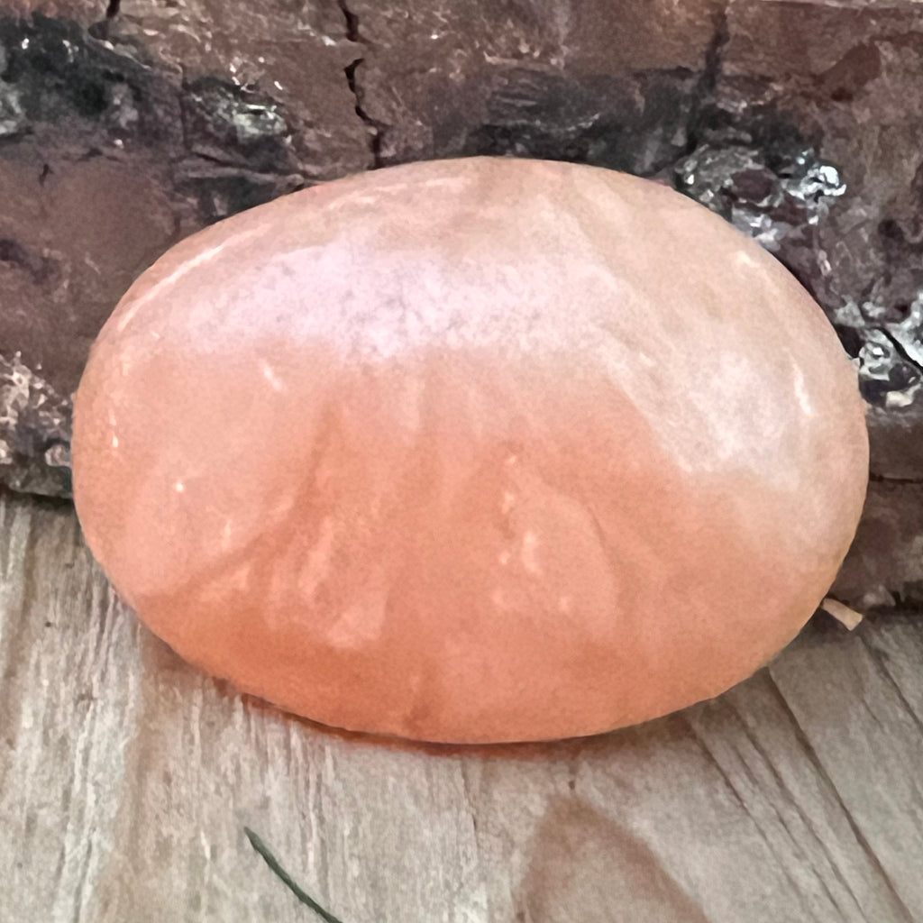 Calcit portocaliu palmstone model 4 (din Madagascar), druzy.ro, cristale 1
