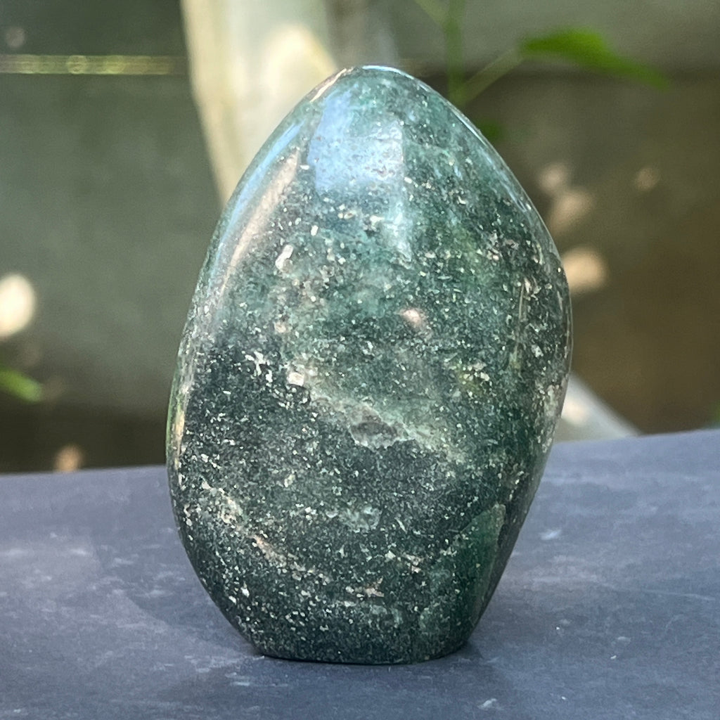 Sculptura aventurin verde | Model 6, pietre semipretioase - druzy.ro 2 