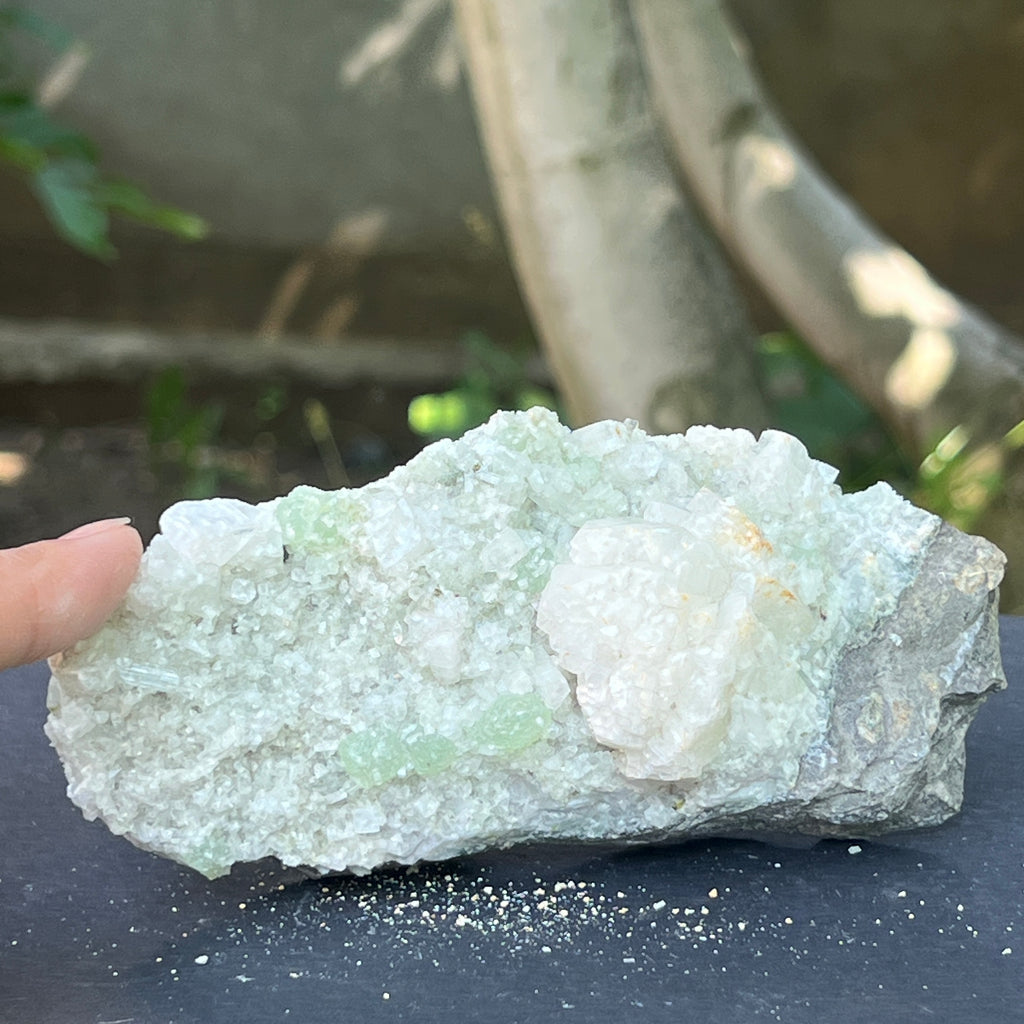 Cluster Prehnit model 9, pietre semipretioase - druzy.ro 1 