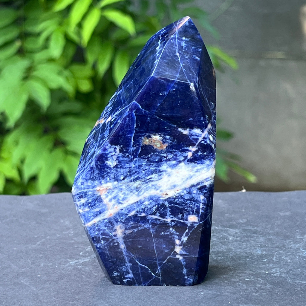 Sculptura sodalit | Model 2, pietre semipretioase - druzy.ro 1 
