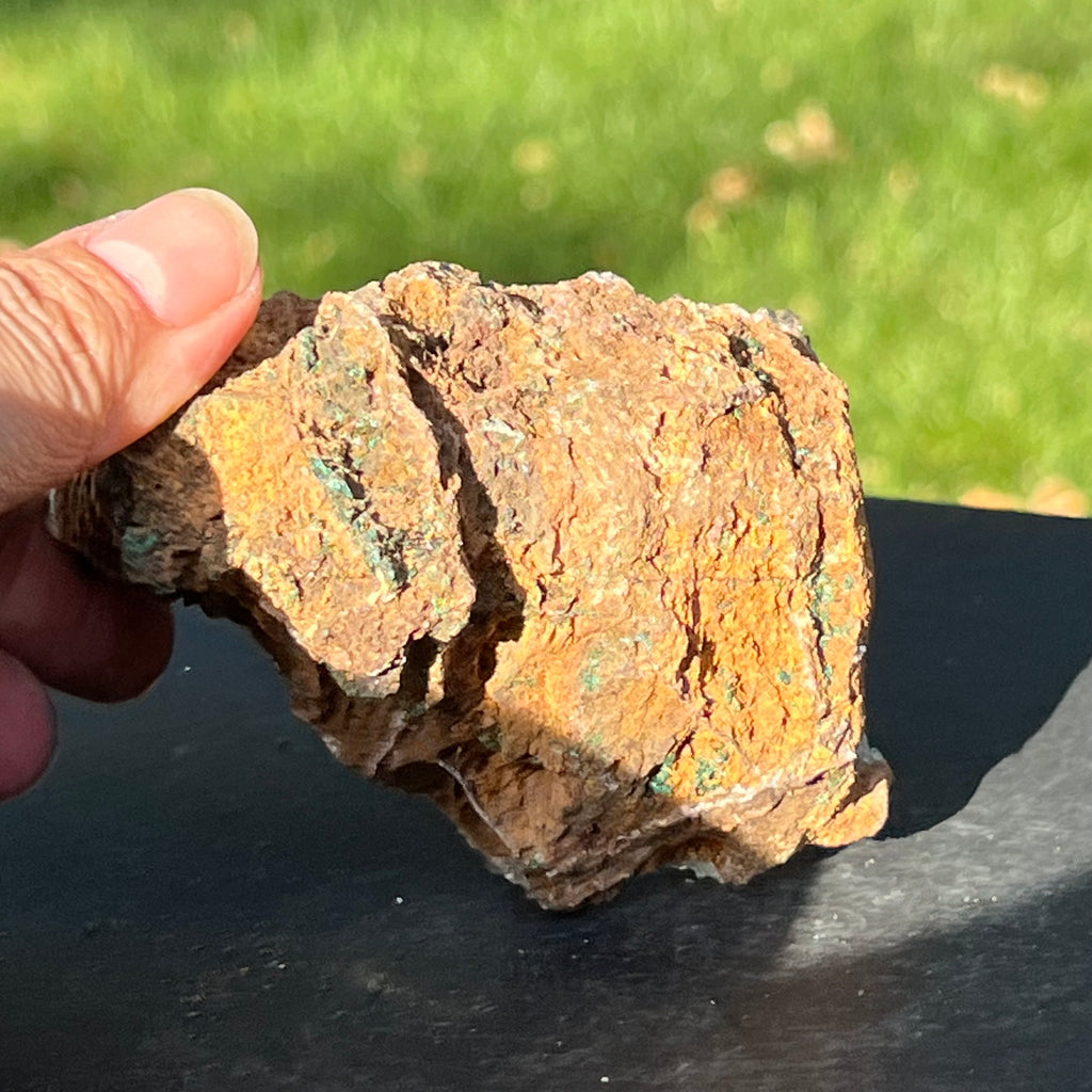 Malachit in matrix cuart si dolomit din Congo model 3, pietre semipretioase - druzy.ro 5