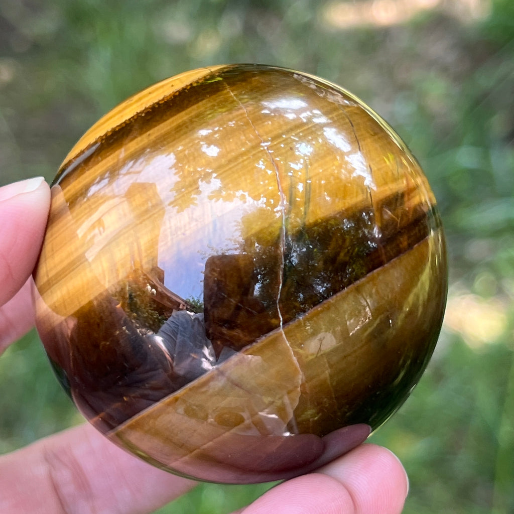 Ochi de tigru sfera model 3, pietre semipretioase - druzy.ro 4 