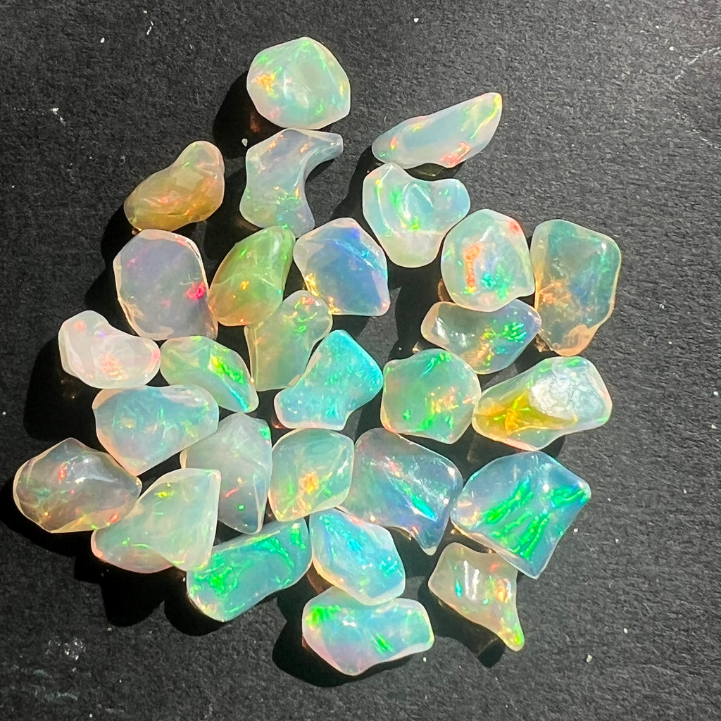 Opal de foc, opal Etiopia 1 cm AAA, druzy.ro, cristale 6