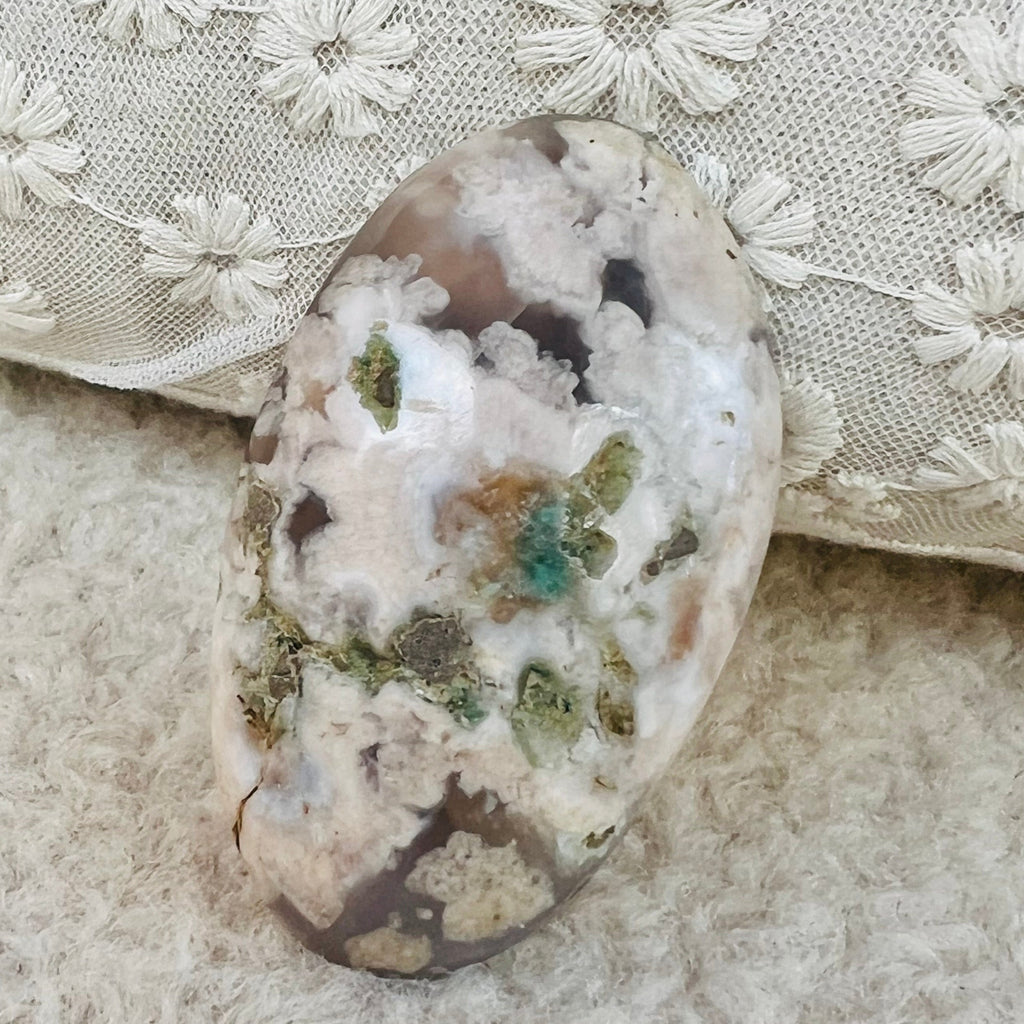 Palmstone agat coral floare verde m19, druzy.ro, cristale 1