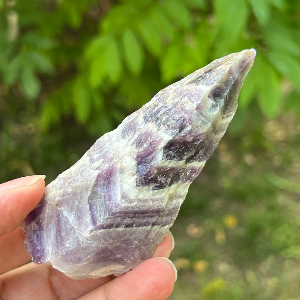 Ametist chevron piatra bruta/ varf m11, pietre semipretioase - druzy.ro 1 