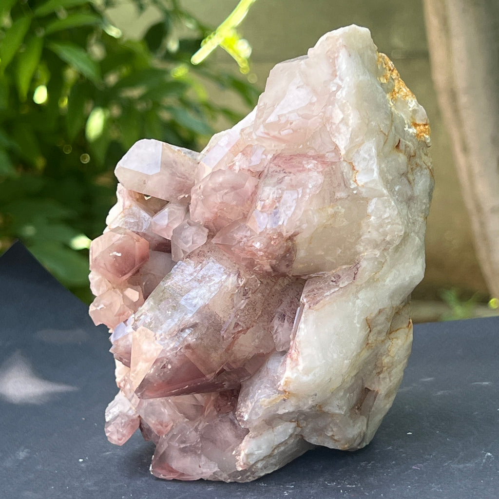 Cluster cuart rosu hematoid | Model L3, pietre semipretioase - druzy.ro 3 