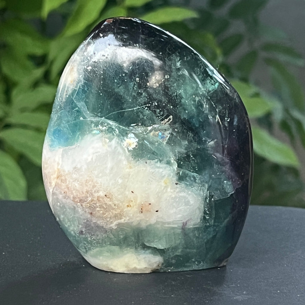 Fluorit verde structura forma libera model 7, pietre semipretioase - druzy.ro 3 
