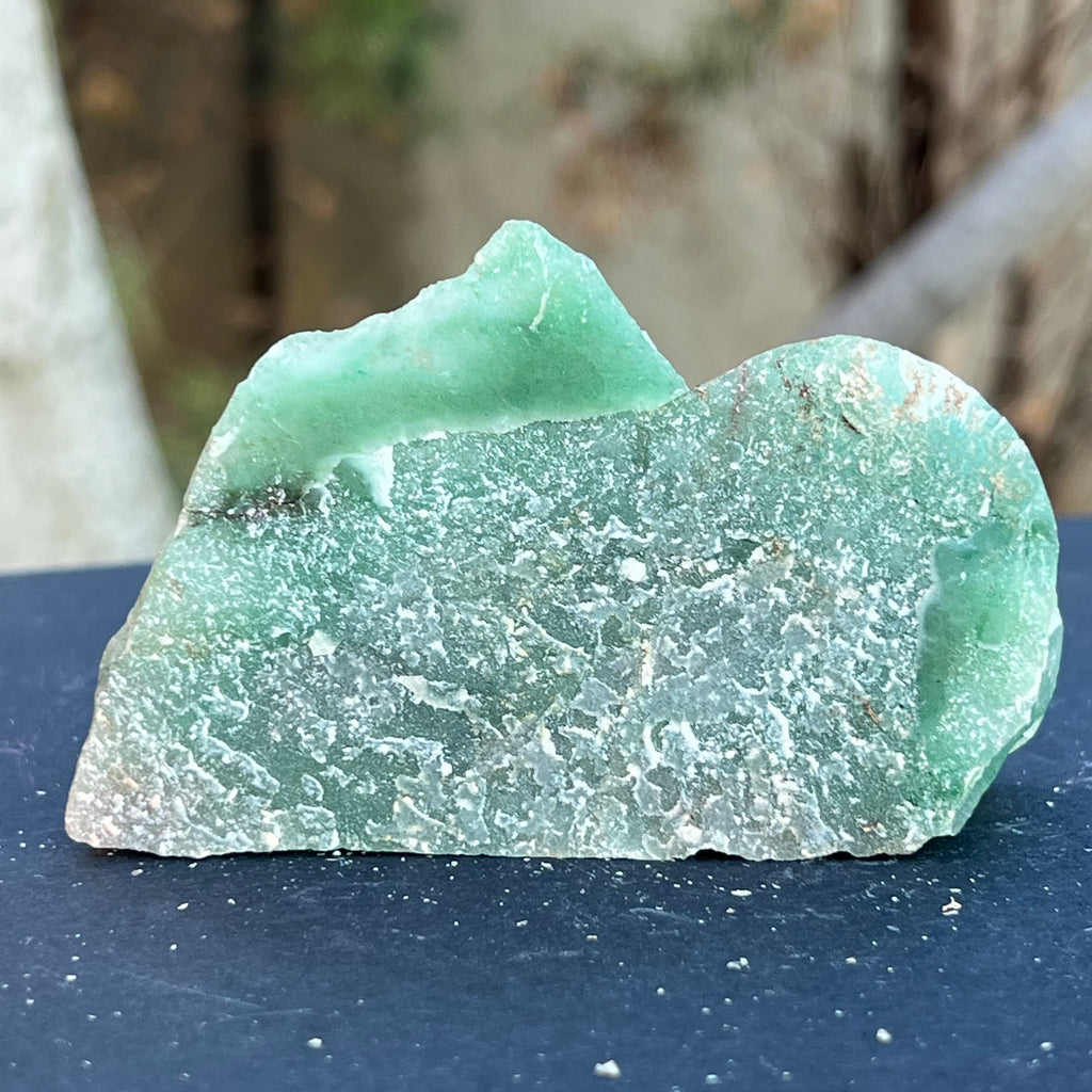 Jad verde piatra bruta 31, druzy.ro, cristale 3