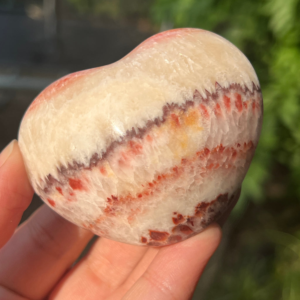 Inimă din calcit roz dungat m2, pietre semipretioase - druzy.ro 5 