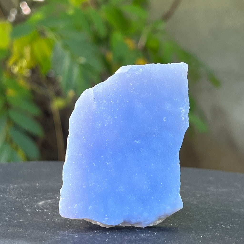 Calcedonie albastra /blue lace/ agat albastru piatra bruta model Af4, druzy.ro, cristale 1