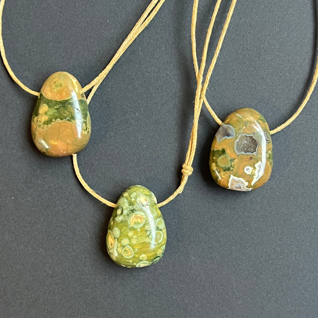 Colier pandantiv riolit DROP, pietre semipretioase - druzy.ro 6 
