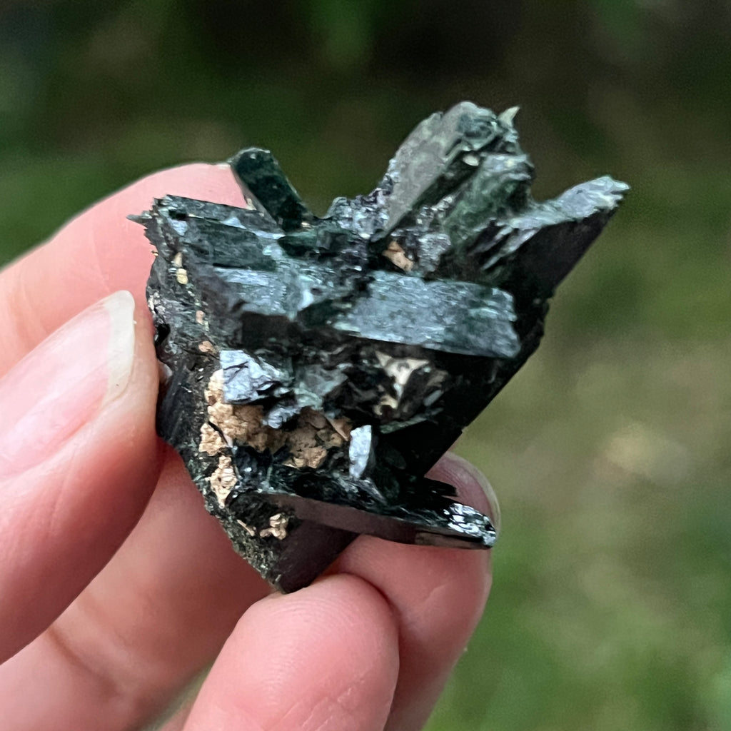 Cluster egirin mini cuart fumuriu/negru Zomba m16, pietre semipretioase - druzy.ro 1 
