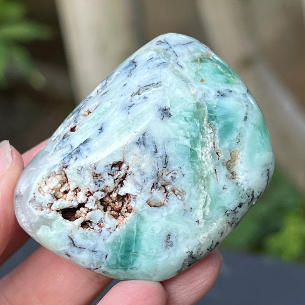 Palmstone calcedonie cu crom albastru-verzuie din Zimbabwe | Model 2, pietre semipretioase - druzy.ro 2 