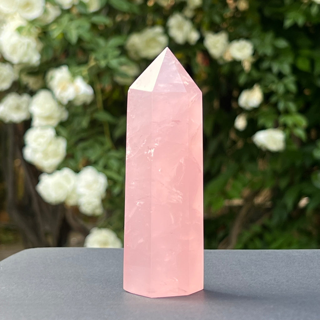 Obelisc cuart roz Namibia model 1, pietre semipretioase - druzy.ro 3