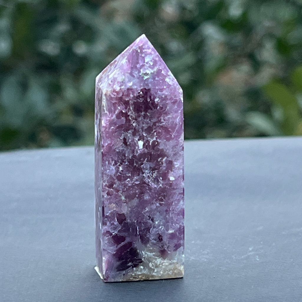 Obelisc lepidolit model 2, pietre semipretioase - druzy.ro 2 
