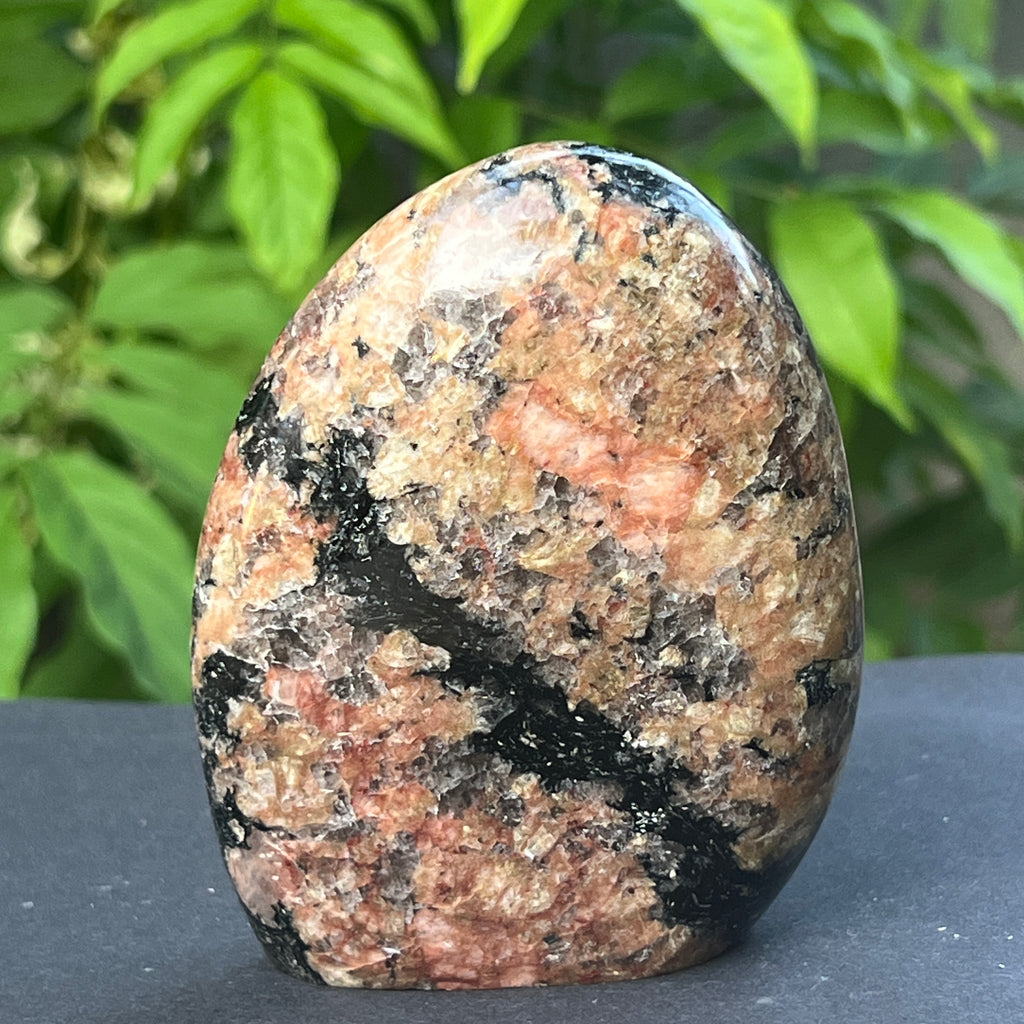 Feldspat cu incluziuni de turmalină m1, pietre semipretioase - druzy.ro 1 