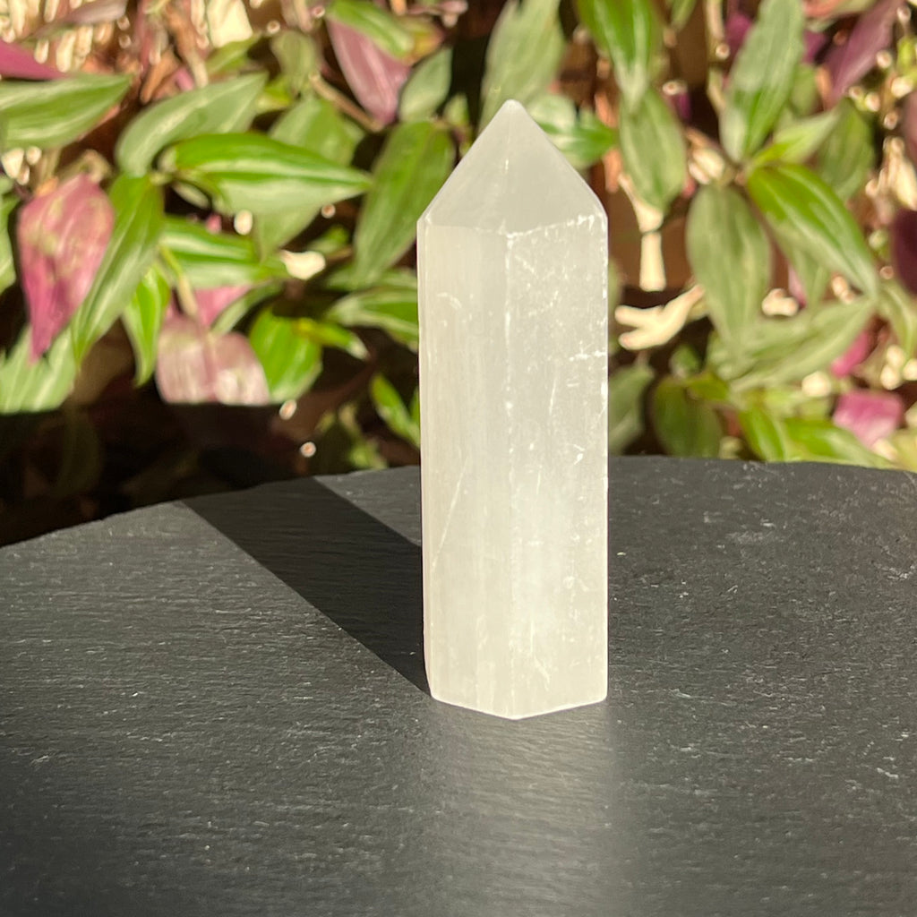 Obelisc, turn selenit 8- 10 cm, druzy.ro, cristale 2