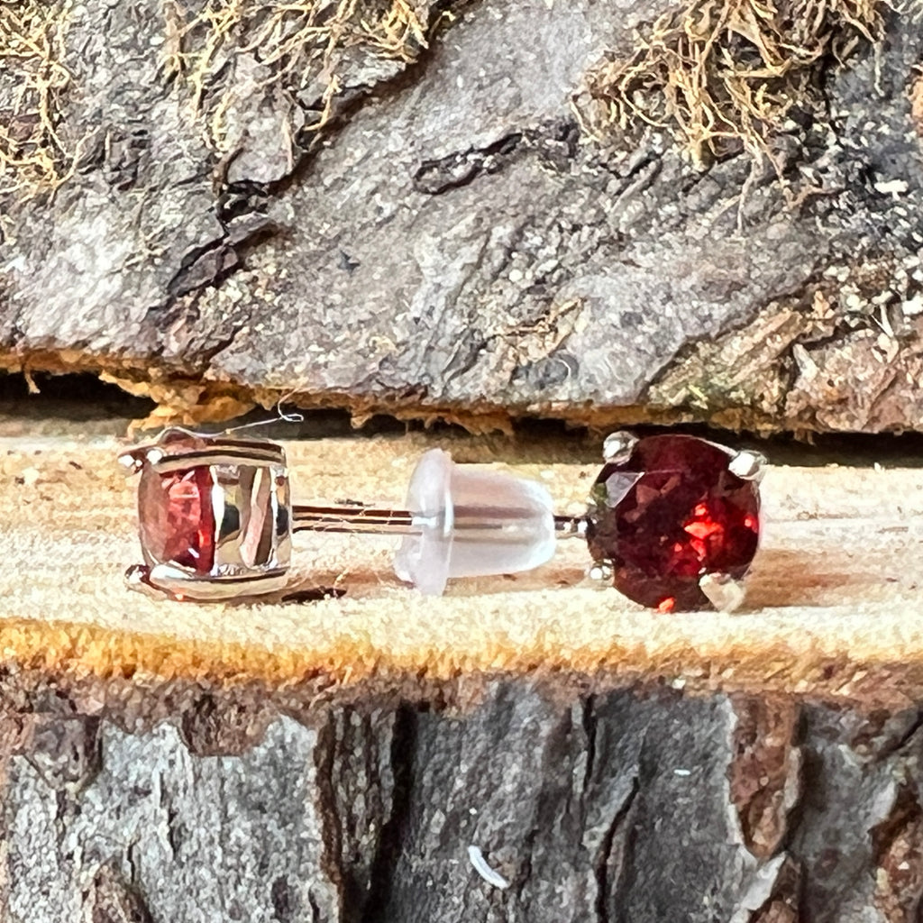 Cercei stud granat 5 mm argint, pietre semipretioase - druzy.ro 2 