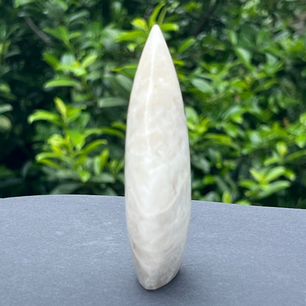 Sculptura forma libera piatra lunii alba m2, pietre semipretioase - druzy.ro 3 