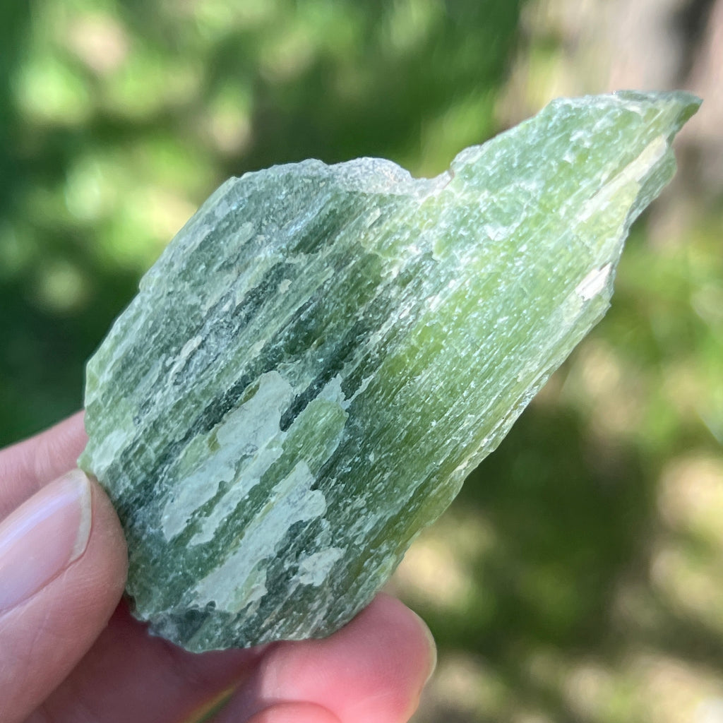 Tremolit piatra bruta m4, pietre semipretioase - druzy.ro 1 