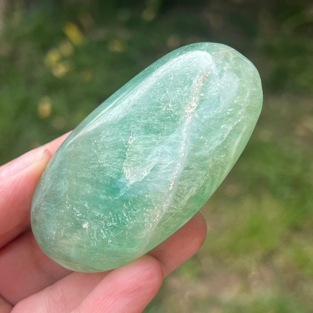 Palmstone fluorit verde model 5, din Madagascar, pietre semipretioase - druzy.ro 2 