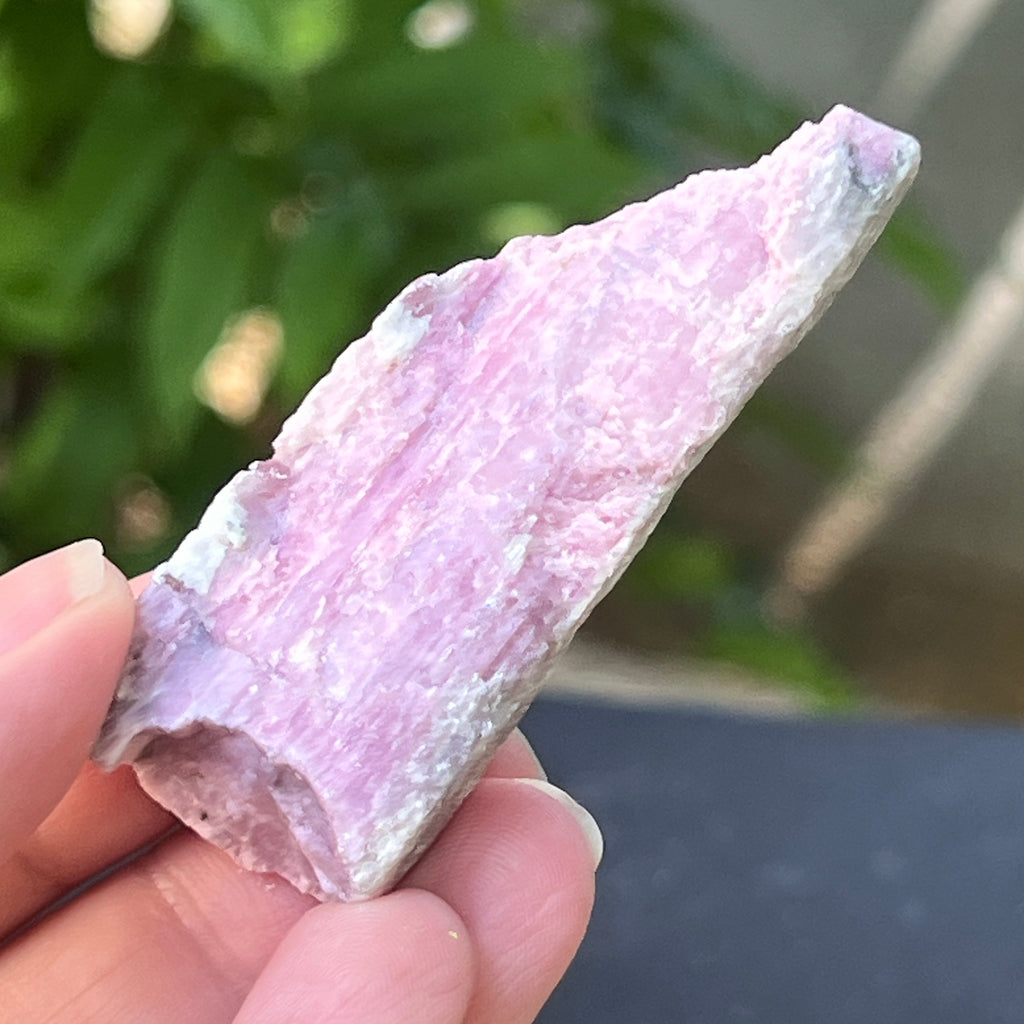 Turmalina roz bruta m1, pietre semipretioase - druzy.ro 6 