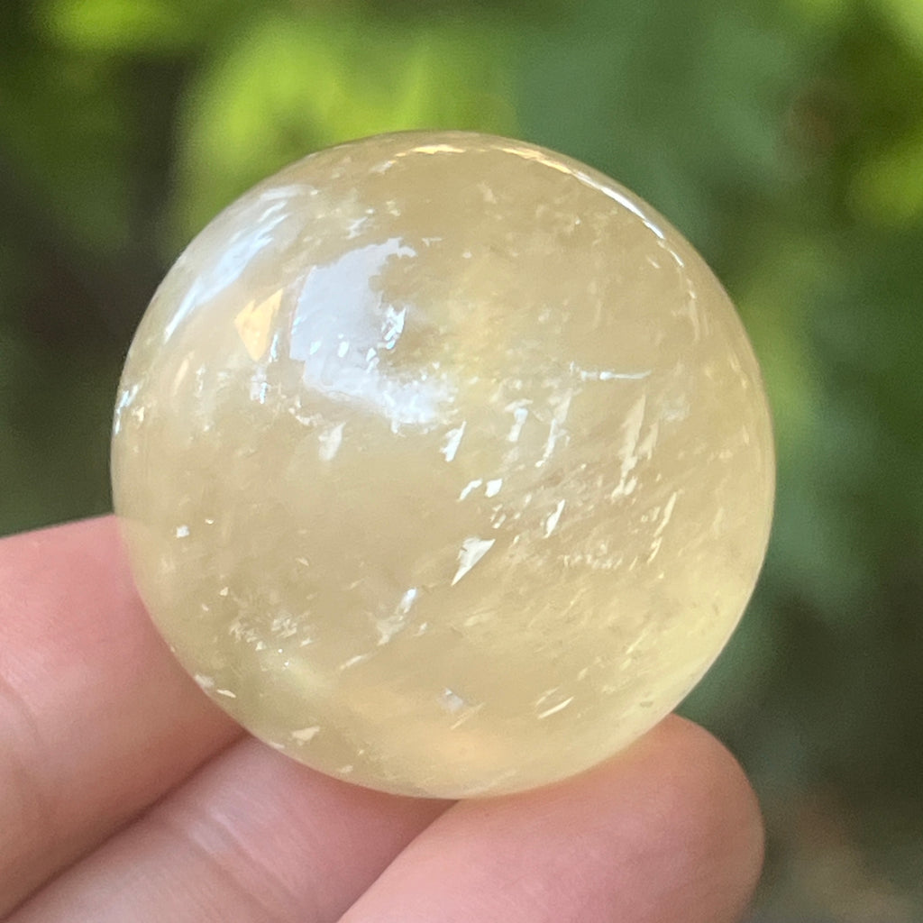 Sfera golden healer, cuart lamaie model 3 cm, pietre semipretioase - druzy.ro 2 