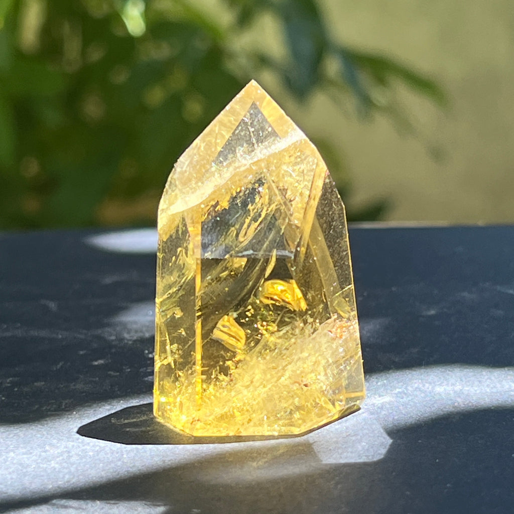 Obelisc citrin Brazilia calitate AAA model 2, pietre semipretioase - druzy.ro 1 