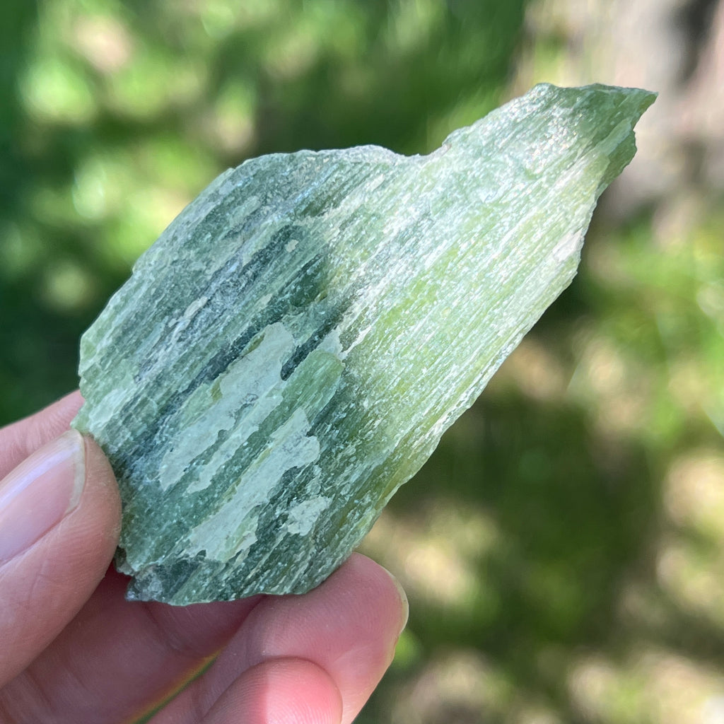 Tremolit piatra bruta m4, pietre semipretioase - druzy.ro 2 
