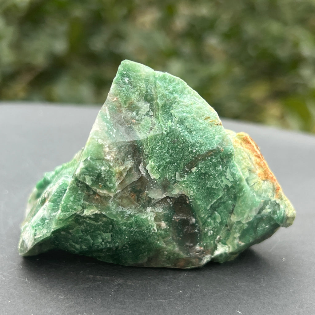 Jad verde piatra bruta model 45, pietre semipretioase - druzy.ro 4 