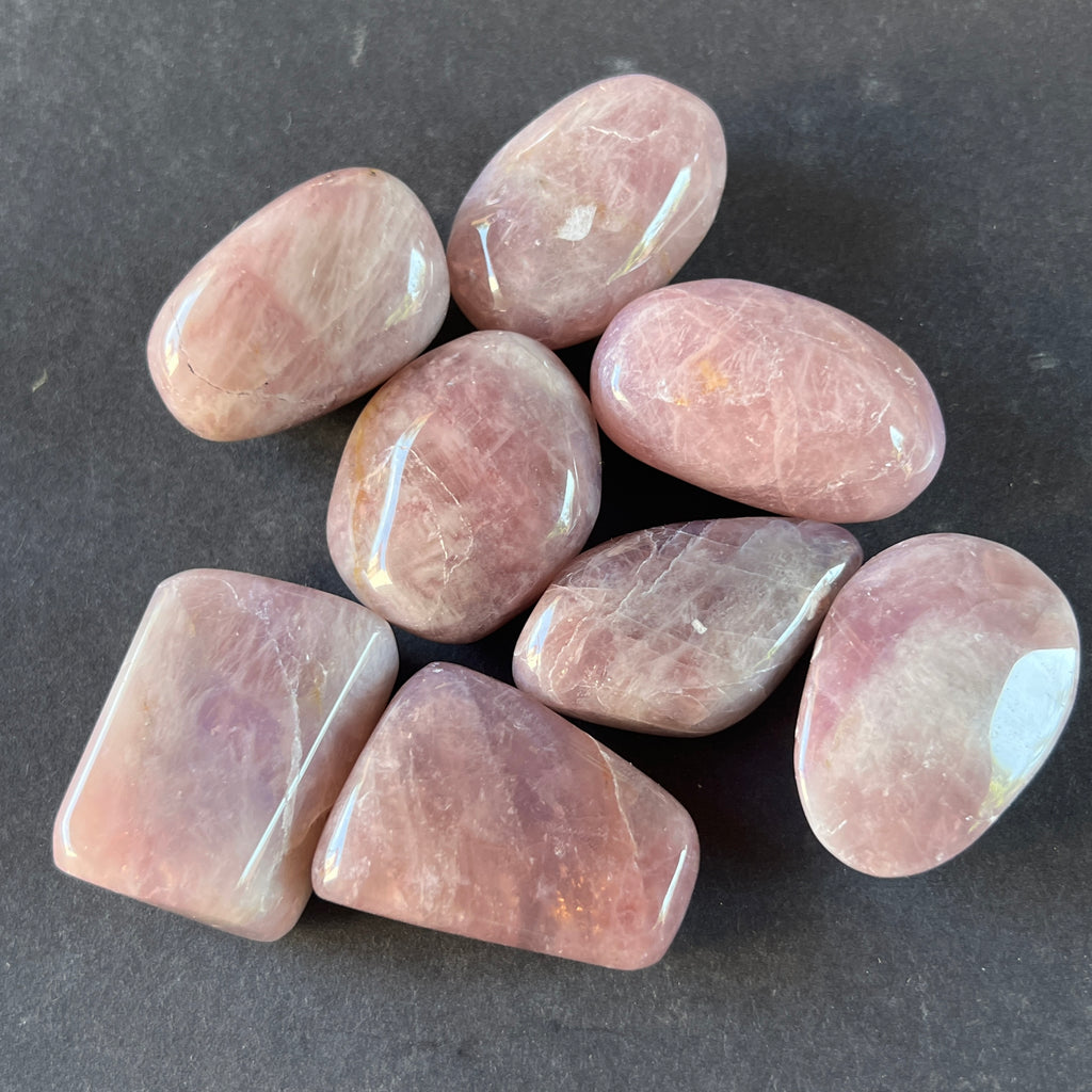 Cuart lavanda din Madagascar forma libera 4-5 cm, pietre semipretioase - druzy.ro 5 
