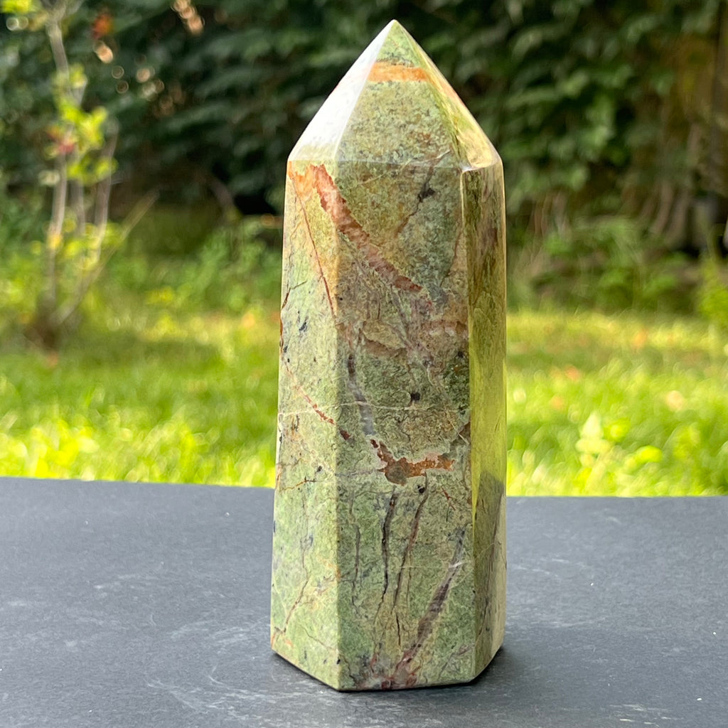 Obelisc crisopraz model 1, pietre semipretioase - druzy.ro 1