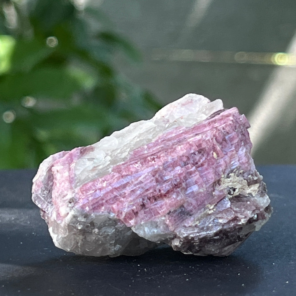 Turmalina roz bruta m17, pietre semipretioase - druzy.ro 1 