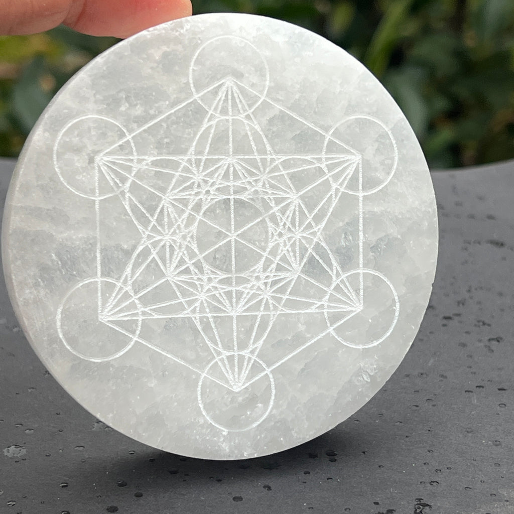 Disc Selenit Metatron 8, 10, 14 cm, grila grid cristale, pietre semipretioase - druzy.ro 1 