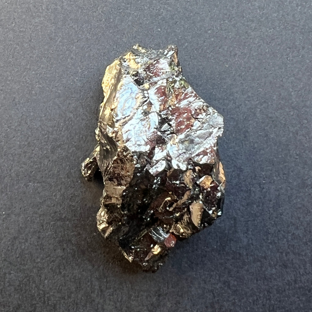 Shungit cristalizat Elite (Nobil) model 13, pietre semipretioase - druzy.ro 1 