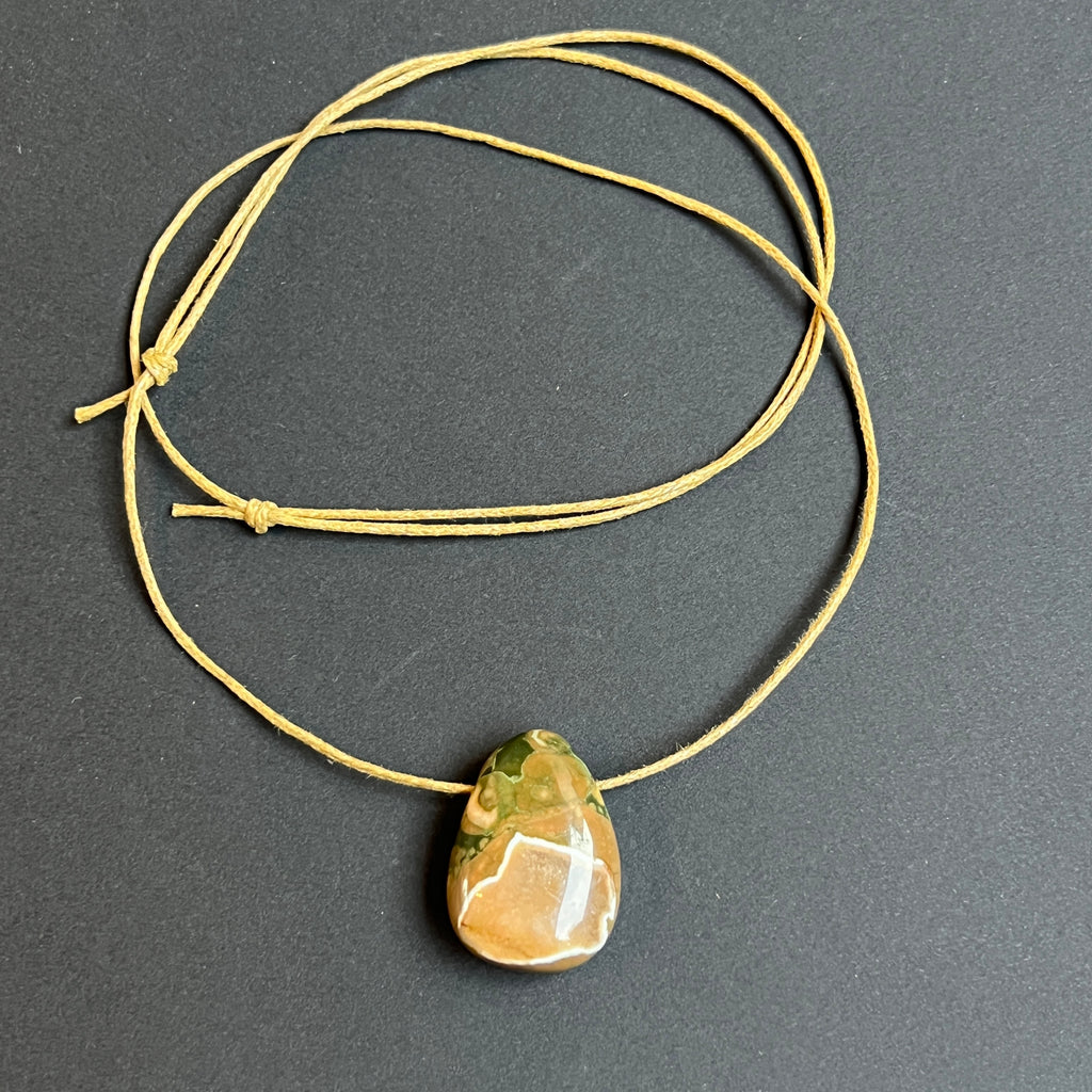 Colier pandantiv riolit DROP, pietre semipretioase - druzy.ro 2 