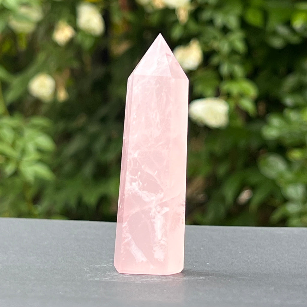 Obelisc cuart roz Namibia model 3, pietre semipretioase - druzy.ro 2