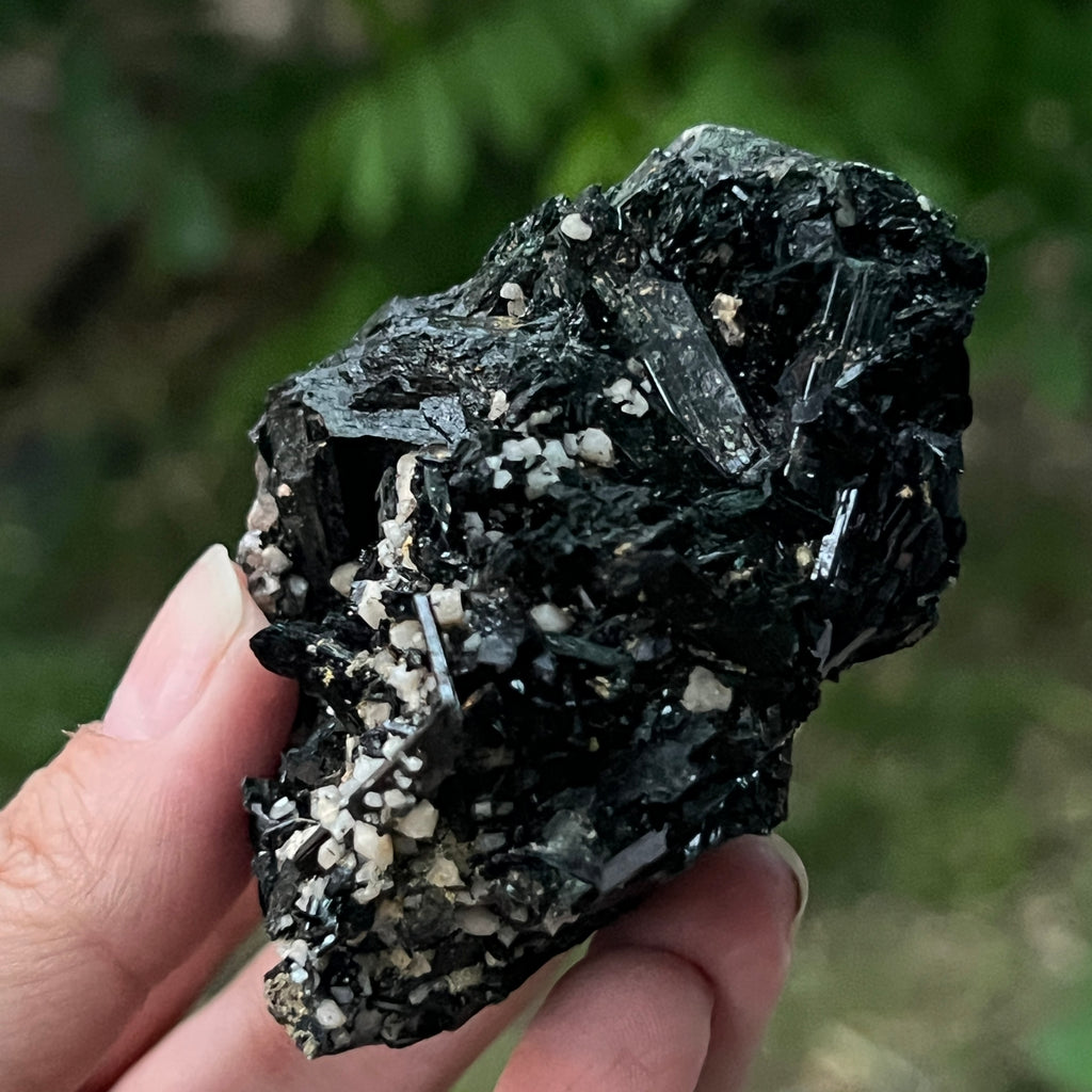 Cluster turmalina neagra model 3 din Erongo, Namibia, pietre semipretioase - druzy.ro 7 