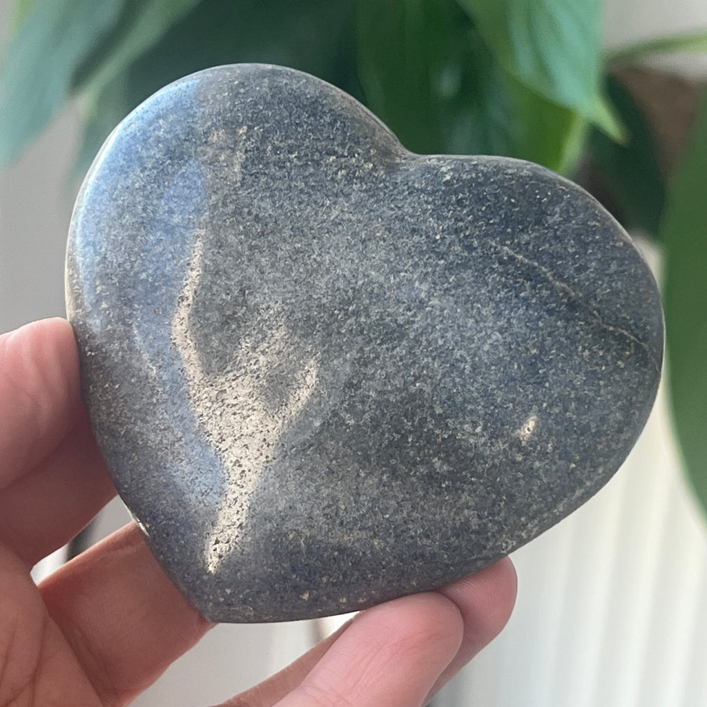 Inima lazulit din Madagascar | Model 3, pietre semipretioase - druzy.ro 2 