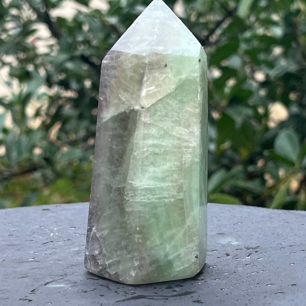 Obelisc fluorit verde model 22, pietre semipretioase - druzy.ro 6 