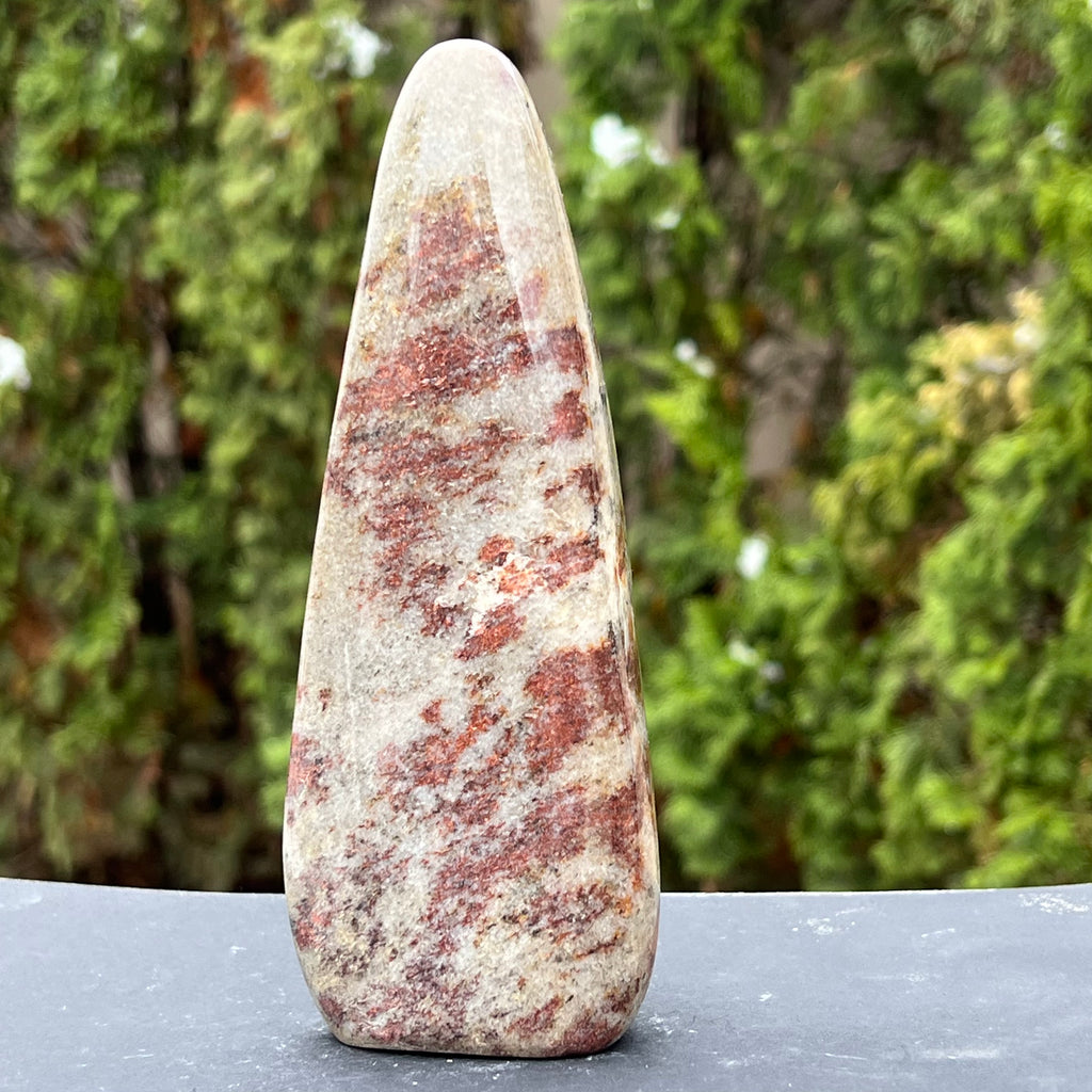 Piatra soarelui in jasp forma libera model 1 din Madagascar, druzy.ro, cristale 4