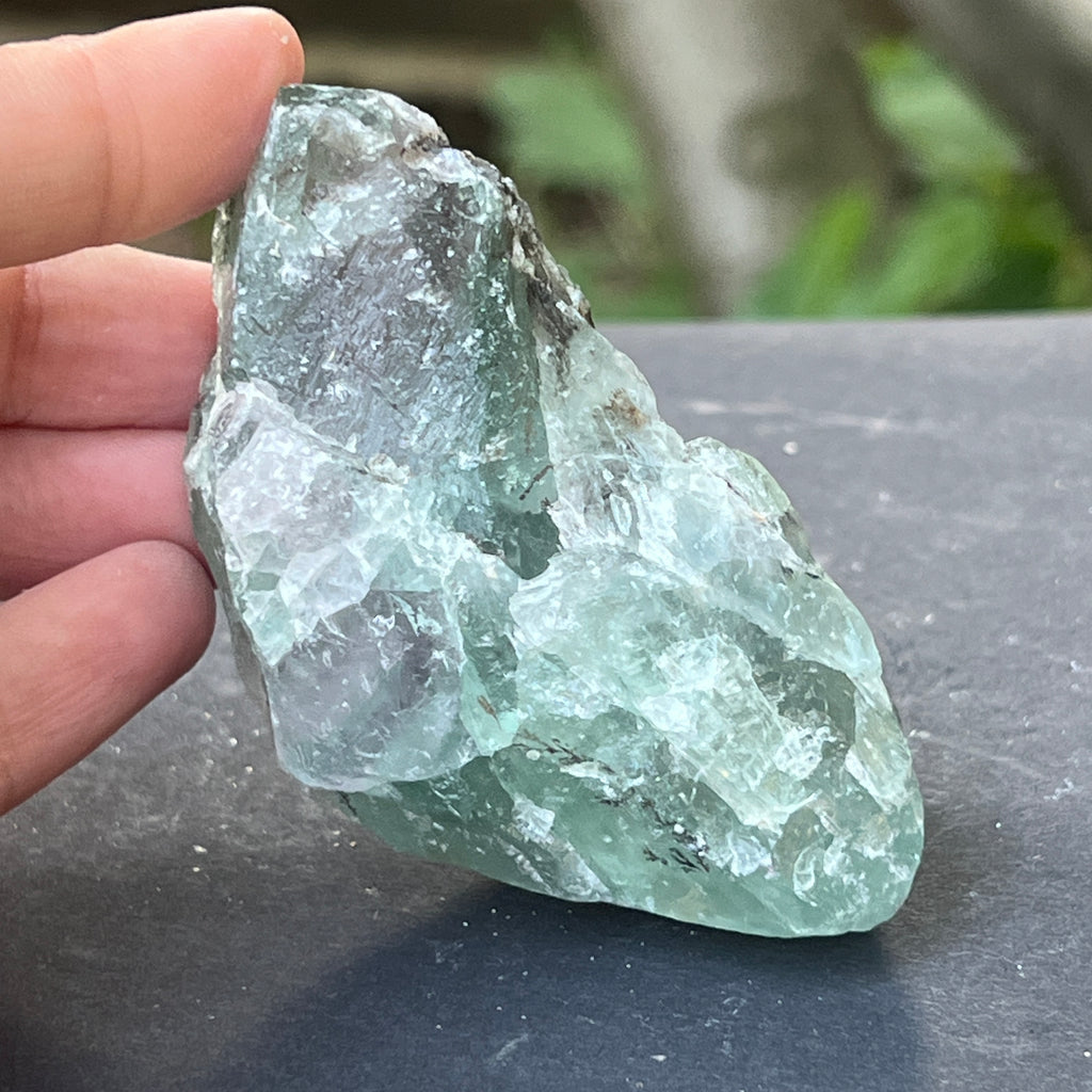 Fluorit marime L din Namibia Africa model 2, pietre semipretioase - druzy.ro 1 