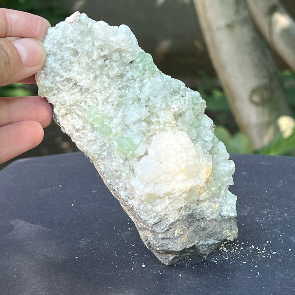 Cluster Prehnit model 9, pietre semipretioase - druzy.ro 2 