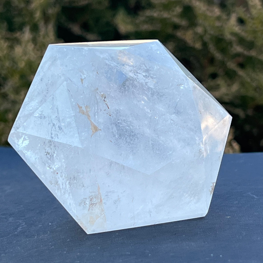 Cuart curcubeu forma diamant cristal de stanca/cuart incolor model 1A, druzy.ro, cristale 3