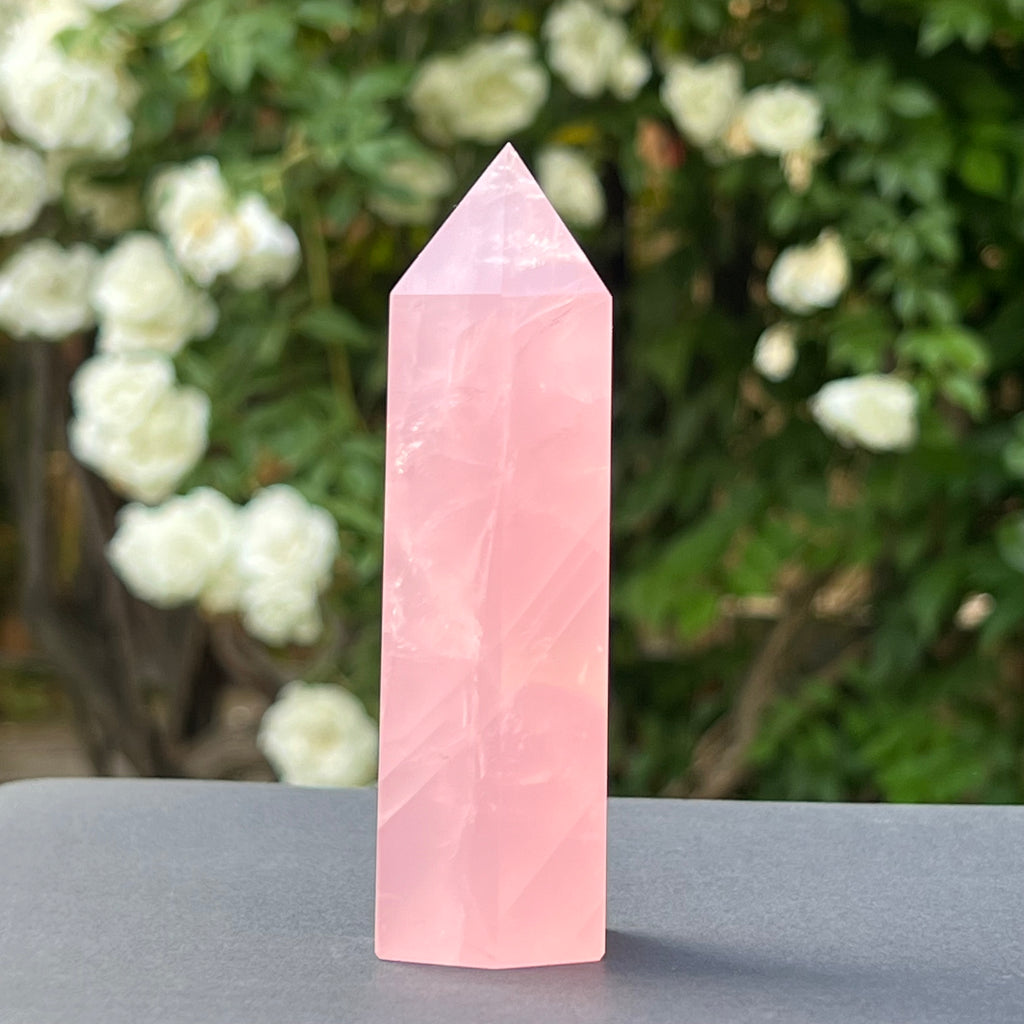 Obelisc cuart roz Namibia model 1, pietre semipretioase - druzy.ro 2